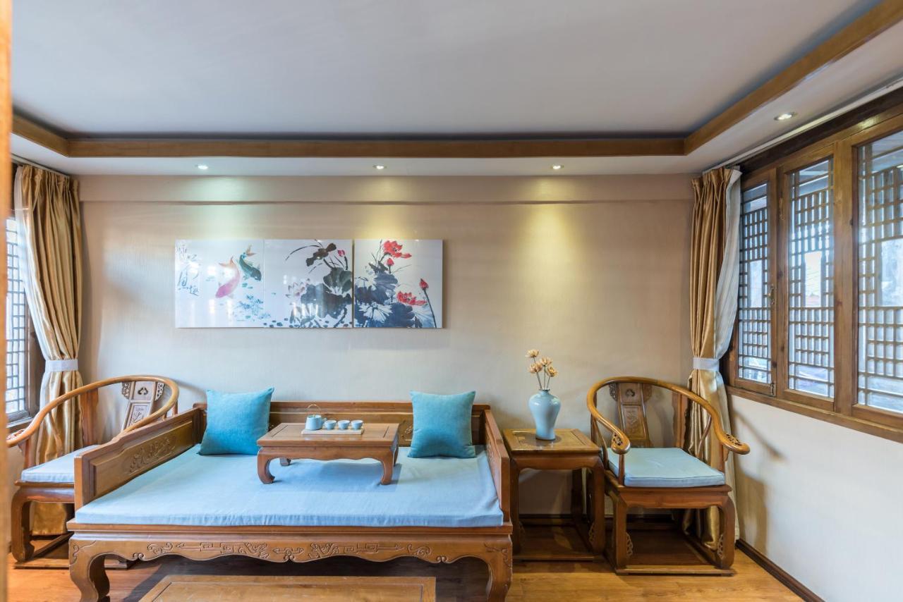 He Mu Ju Inn Zhongyi Branch Li-ťiang Exteriér fotografie