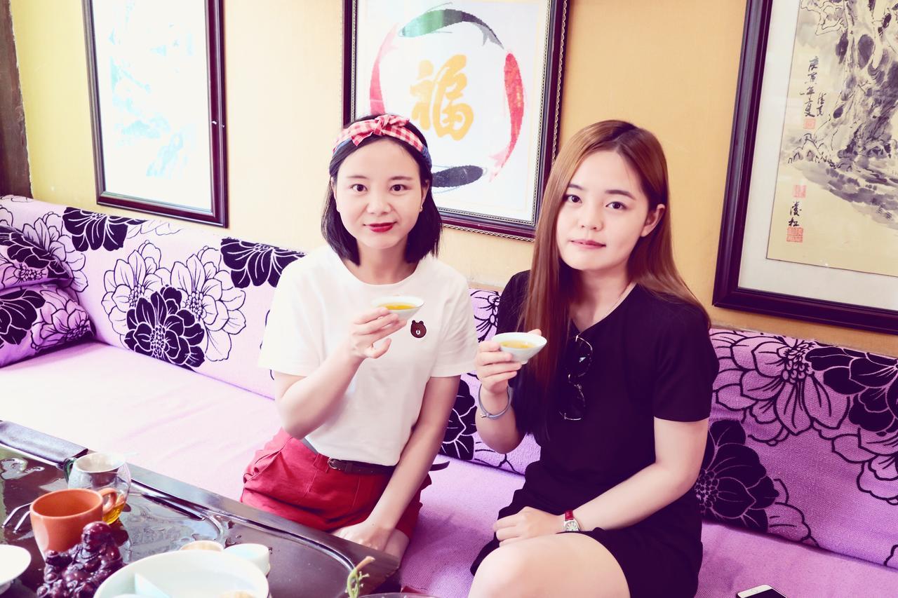 He Mu Ju Inn Zhongyi Branch Li-ťiang Exteriér fotografie